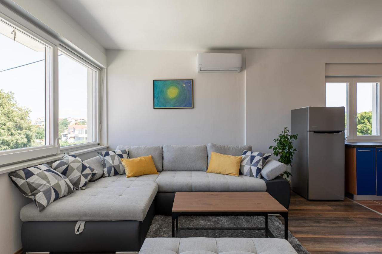 Apartments Korana Pula Ngoại thất bức ảnh