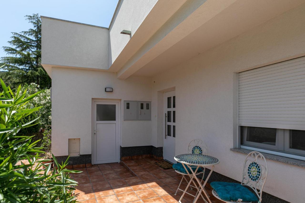 Apartments Korana Pula Ngoại thất bức ảnh