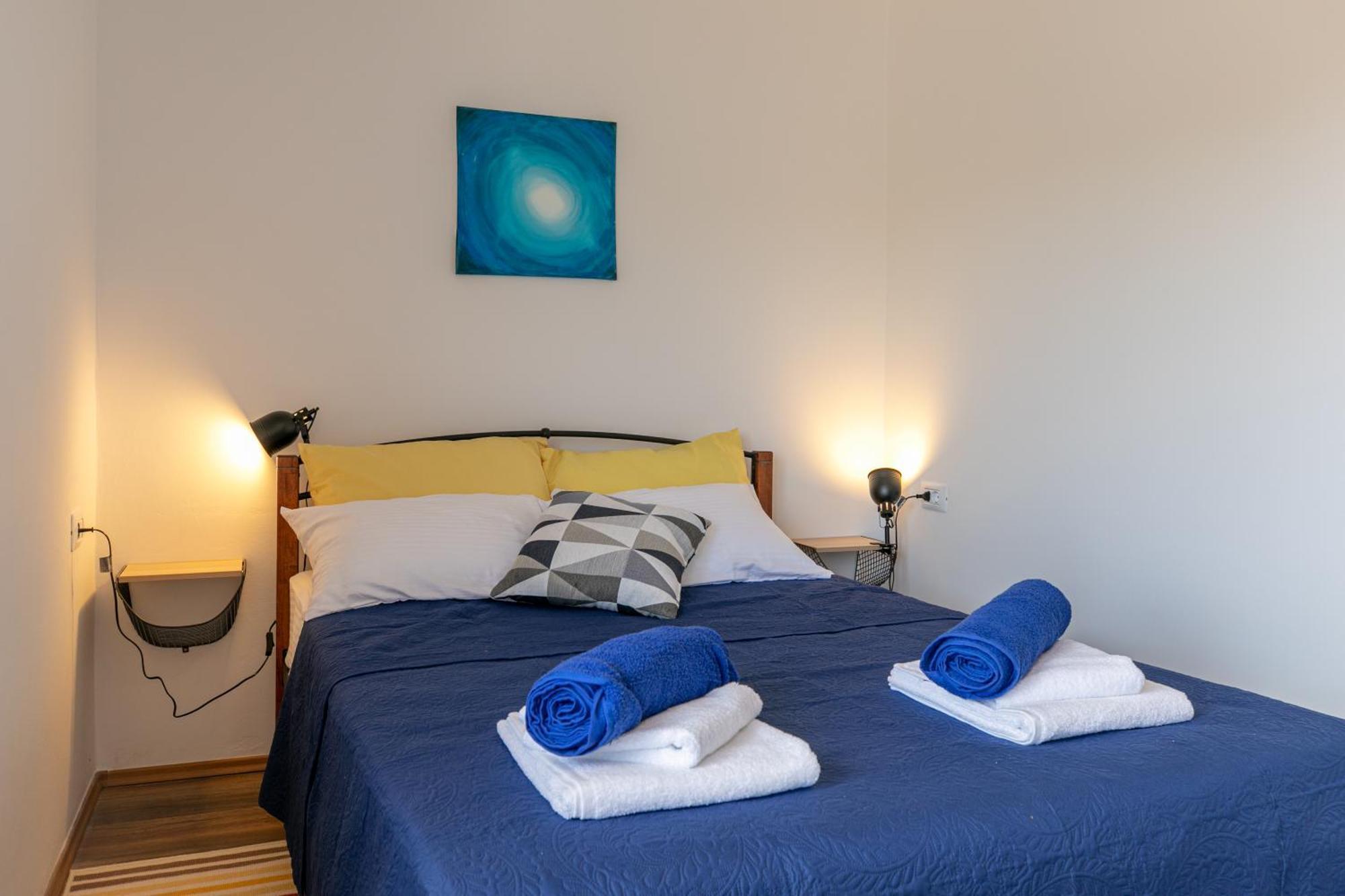 Apartments Korana Pula Ngoại thất bức ảnh