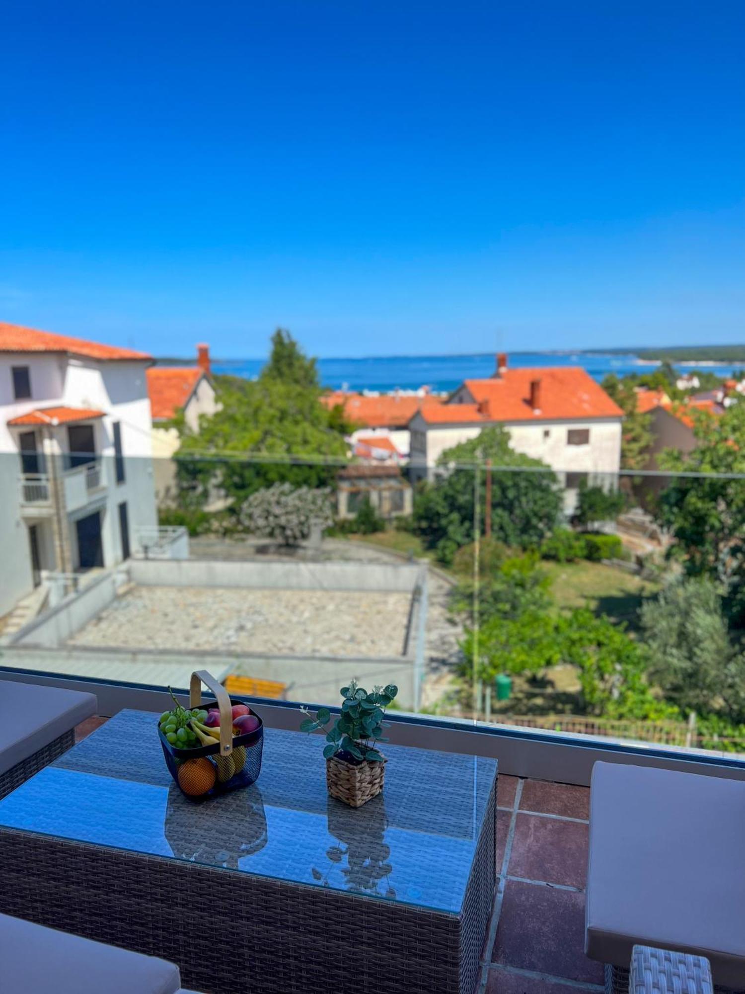 Apartments Korana Pula Ngoại thất bức ảnh